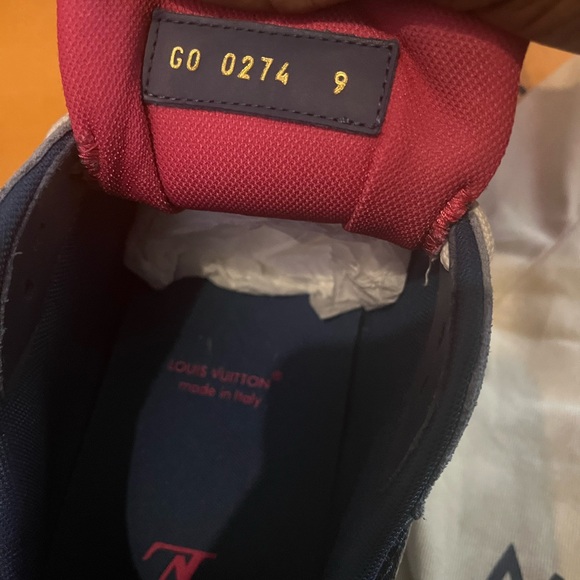 Louis Vuitton Run Away Sneakers Size-10US - Picture 3 of 5